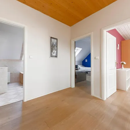 Kristi Apartament *
